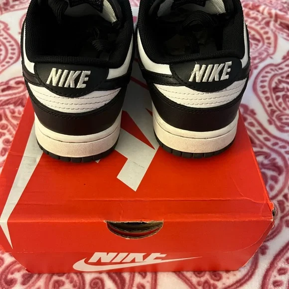 Nike Dunk Lows in White and Black (Pandas) - Picture 5 of 5